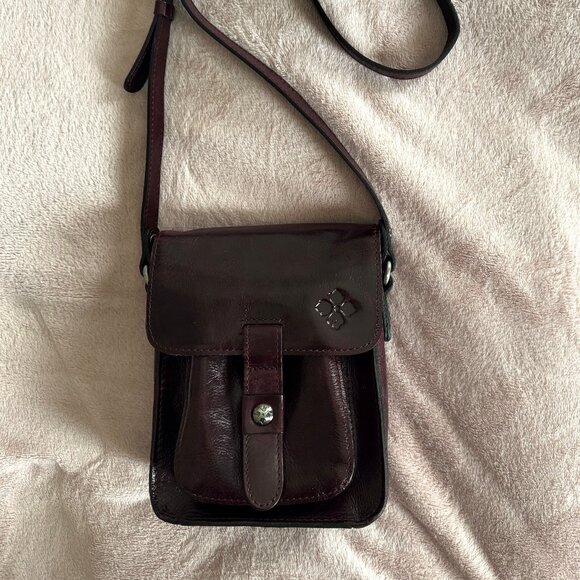 Patricia Nash Lari Small Plum Distressed Leather Crossbody Purse - Picture 3 of 12